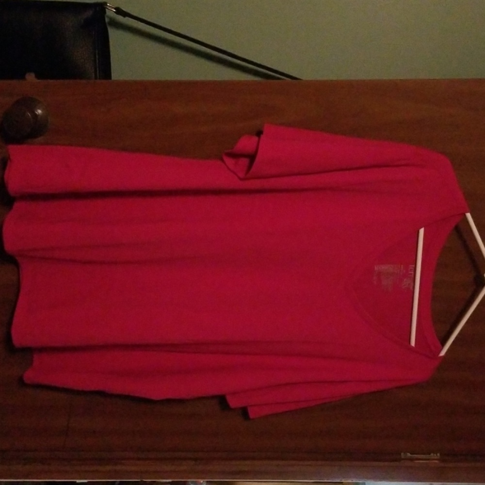 t shirt